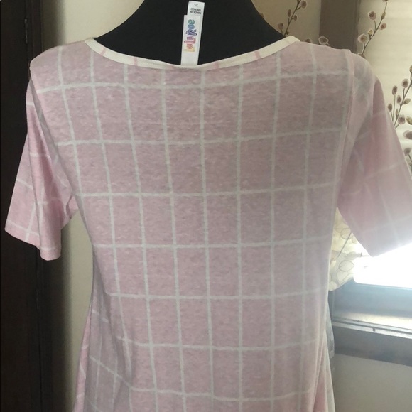 LulaRoe Perfect T - Picture 2 of 2